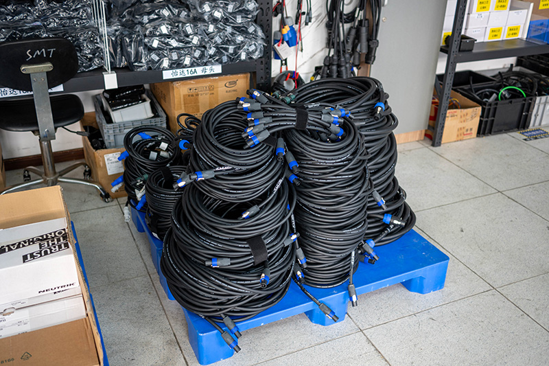 different speakon cable length
