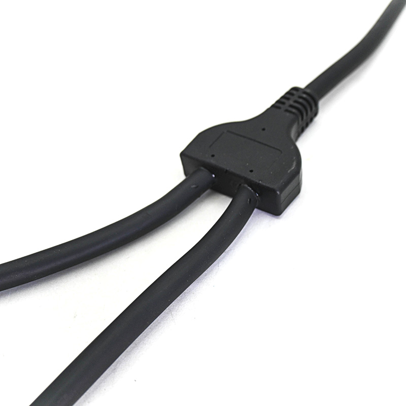 Y Split Power Adaptor