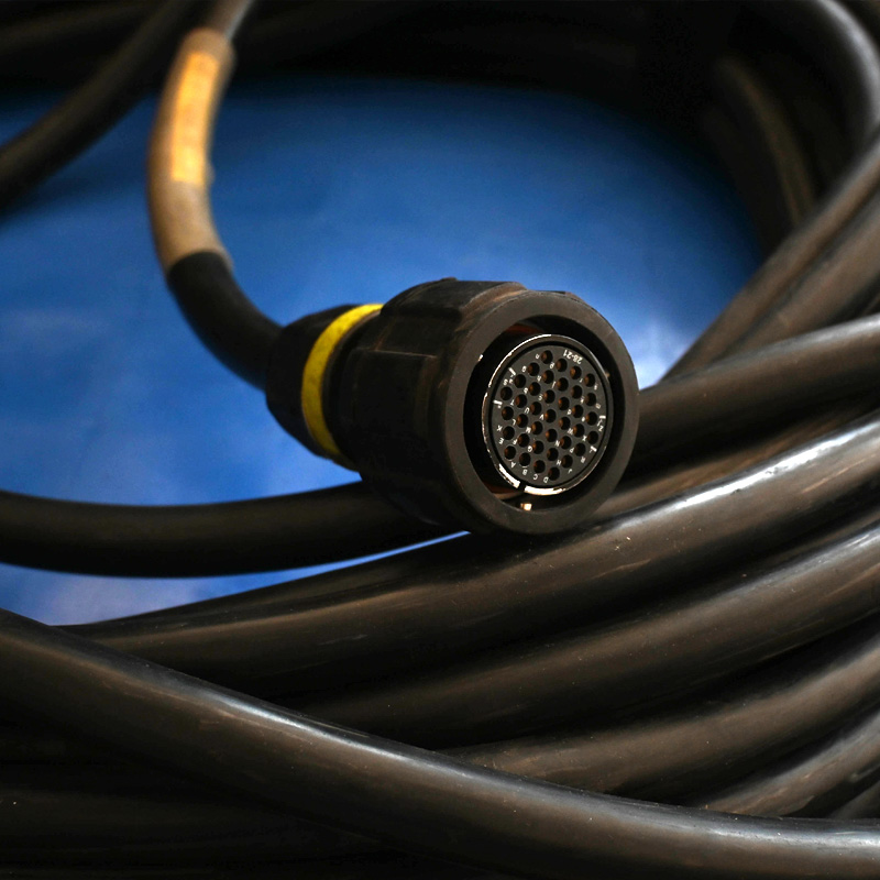 37 Pin speaker cable