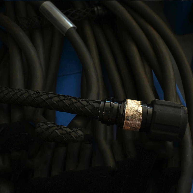 37 Pin speaker cable