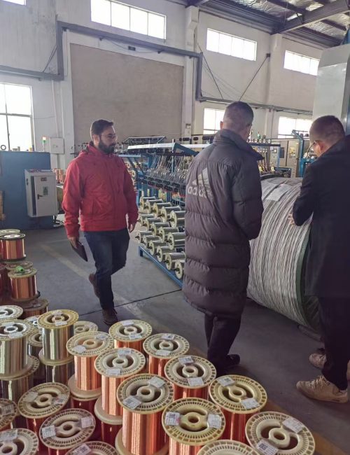 Toury cable customers